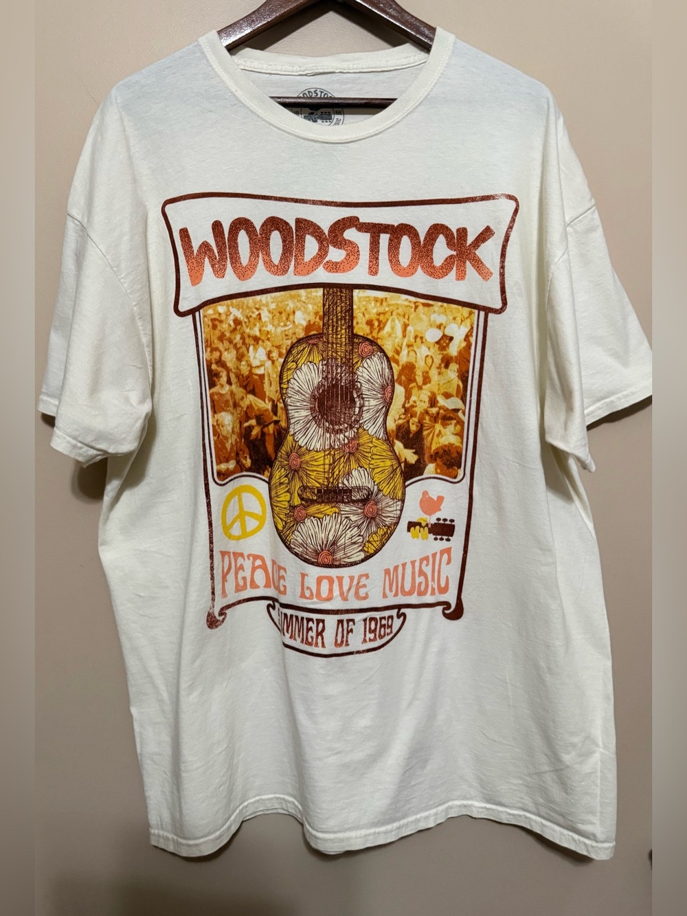 GUC Woodstock Peace Love Music 1969 T-Shirt Sz S/M Oversized